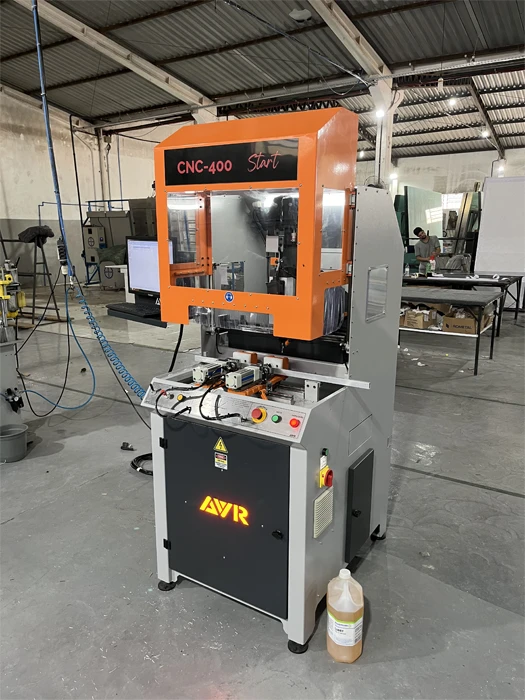 AVR CNC 400 - 01